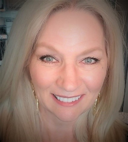 headshot of educator - Sonya K.