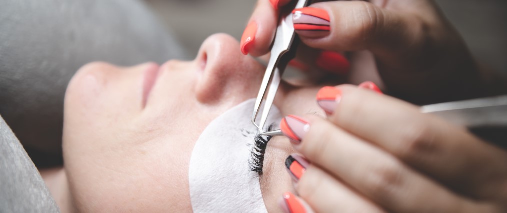 Picking cosmetology jobs and specialties