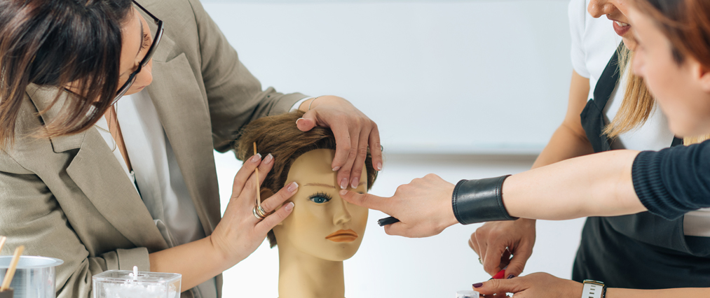 graphic of stylists doing hair