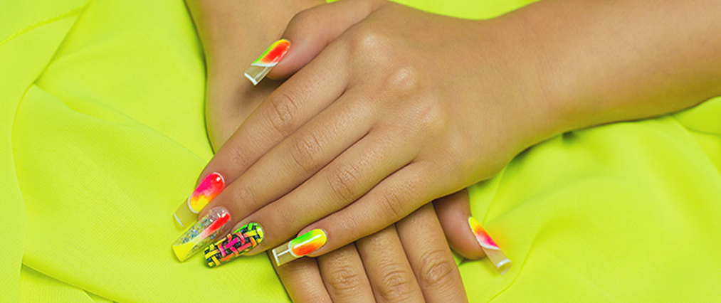 mix-and-match nail design