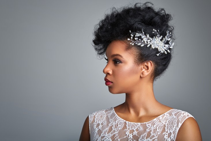 A Guide to Building a Successful Bridal Hair Business